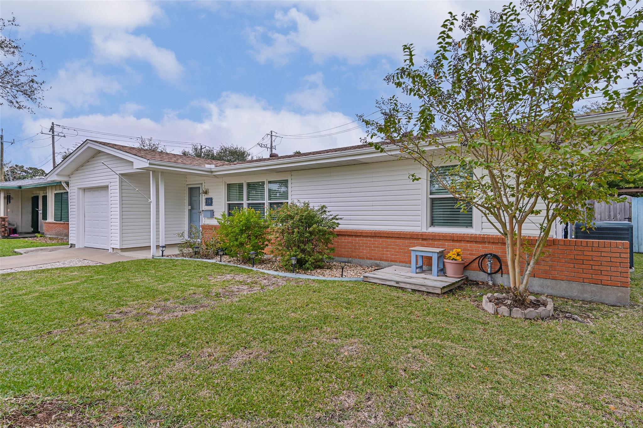 126 Tuna Street