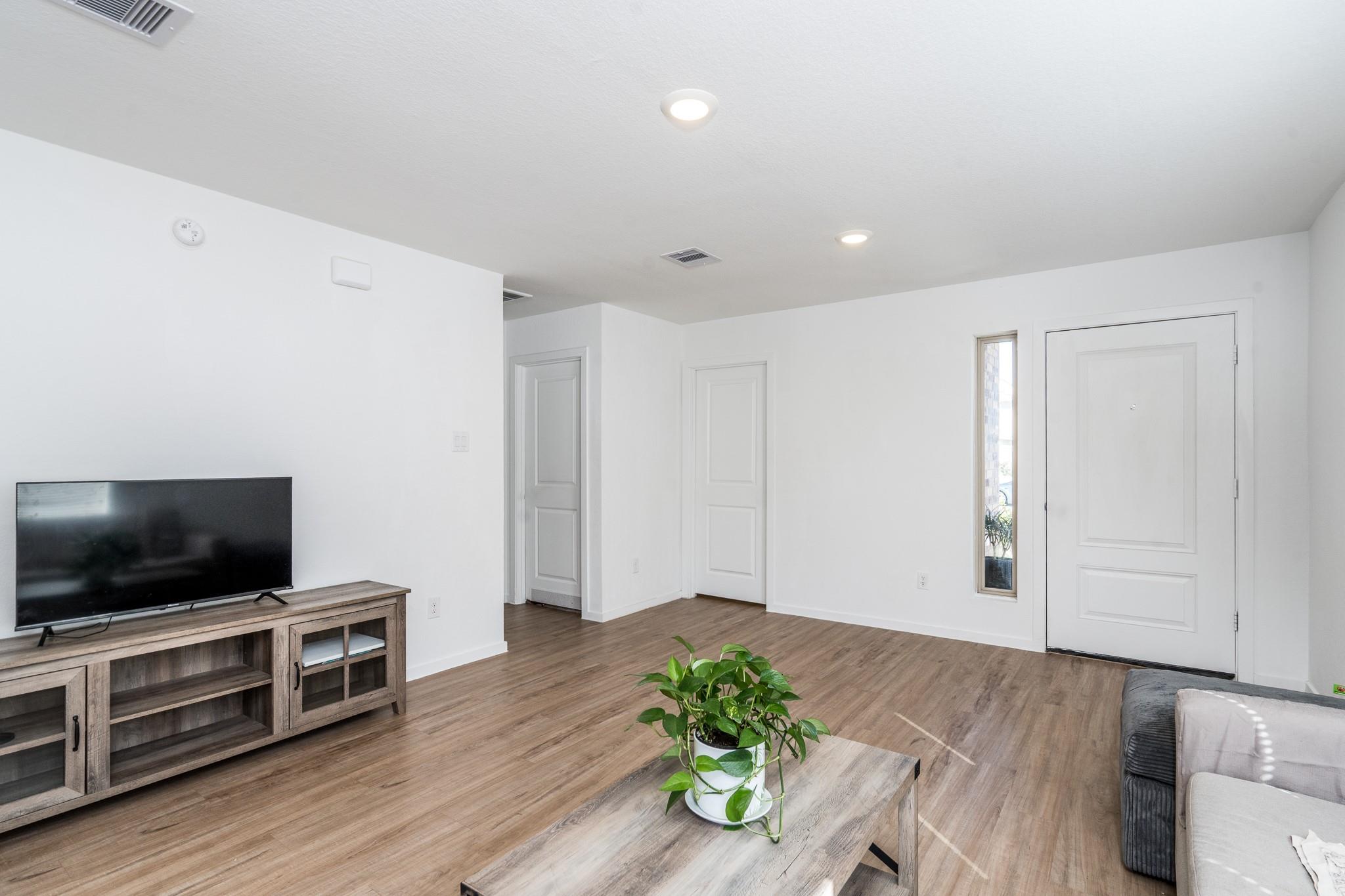 18582 Cepagatti Drive