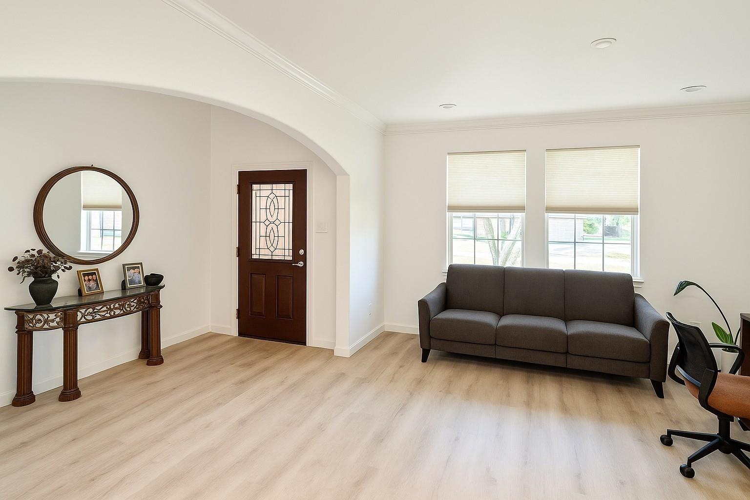 1905 Emerald Breeze Court