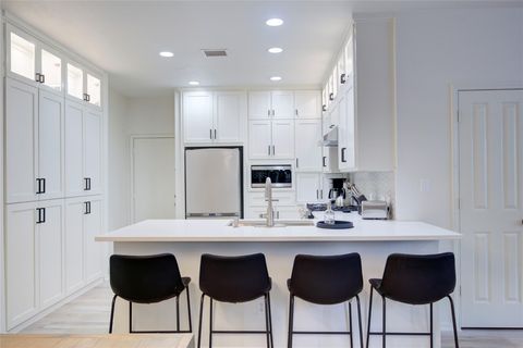 Photo of 76 Scarlet Woods Court, The Woodlands, TX 77380 (MLS # 8474860)