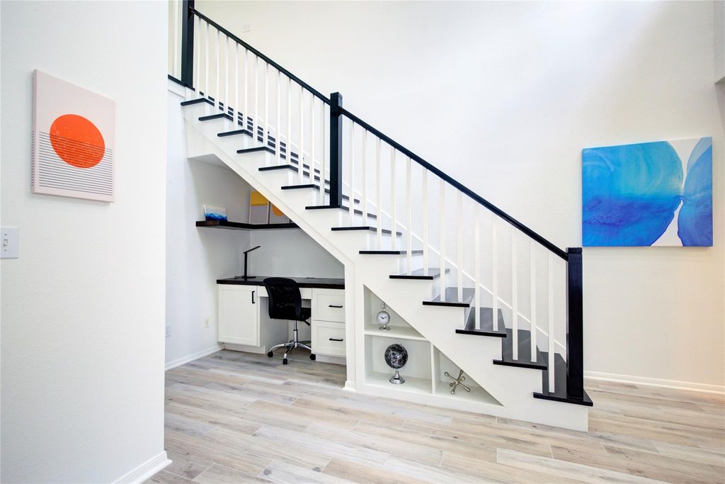 Photo of 76 Scarlet Woods Court, The Woodlands, TX 77380 (MLS # 8474860)