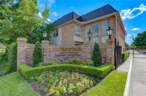 Photo of 2232 S Piney Point Road #110, Houston, TX 77063 (MLS # 93903509)