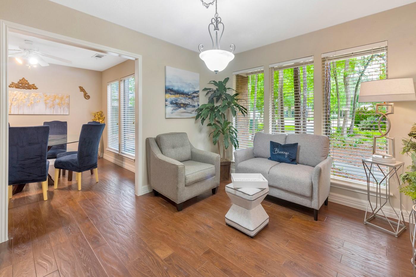 12025 Acorn Oak Street