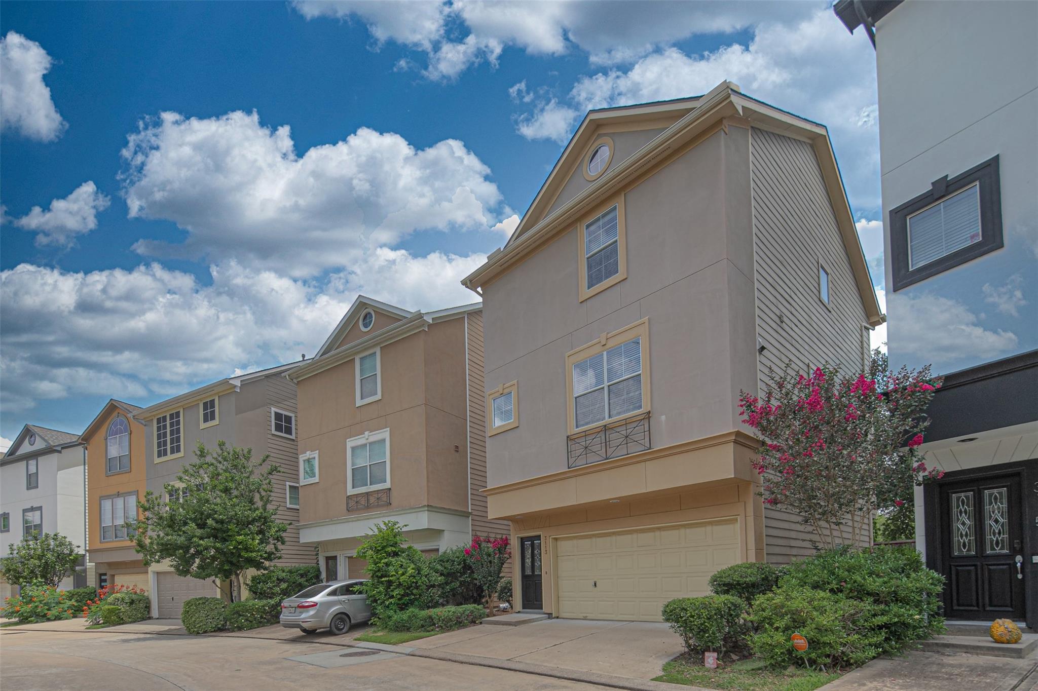 3113 Clearview Circle
