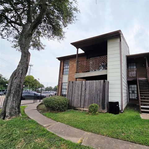 Photo of 9090 S Braeswood Boulevard #74, Houston, TX 77074 (MLS # 4304520)