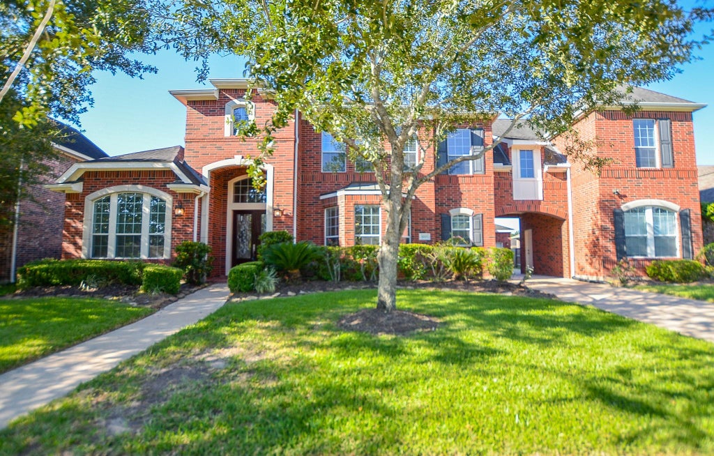 Photo of 4315 Village Forest Drive, Sugar Land, TX 77479 (MLS # 81151476)