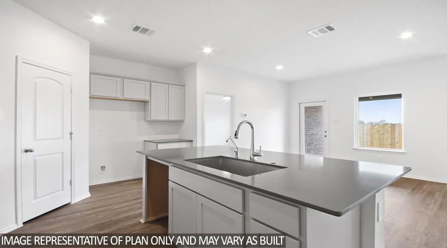 631 Nestor Drive