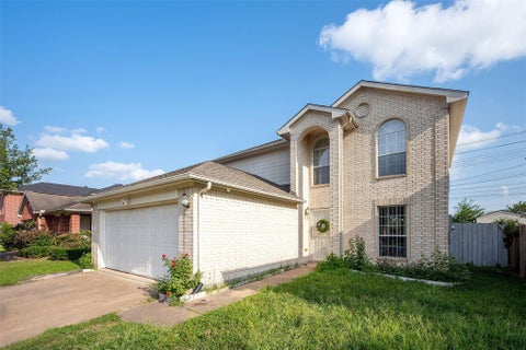 Photo of 13435 Bishop Way Drive, Houston, TX 77083 (MLS # 11090019)