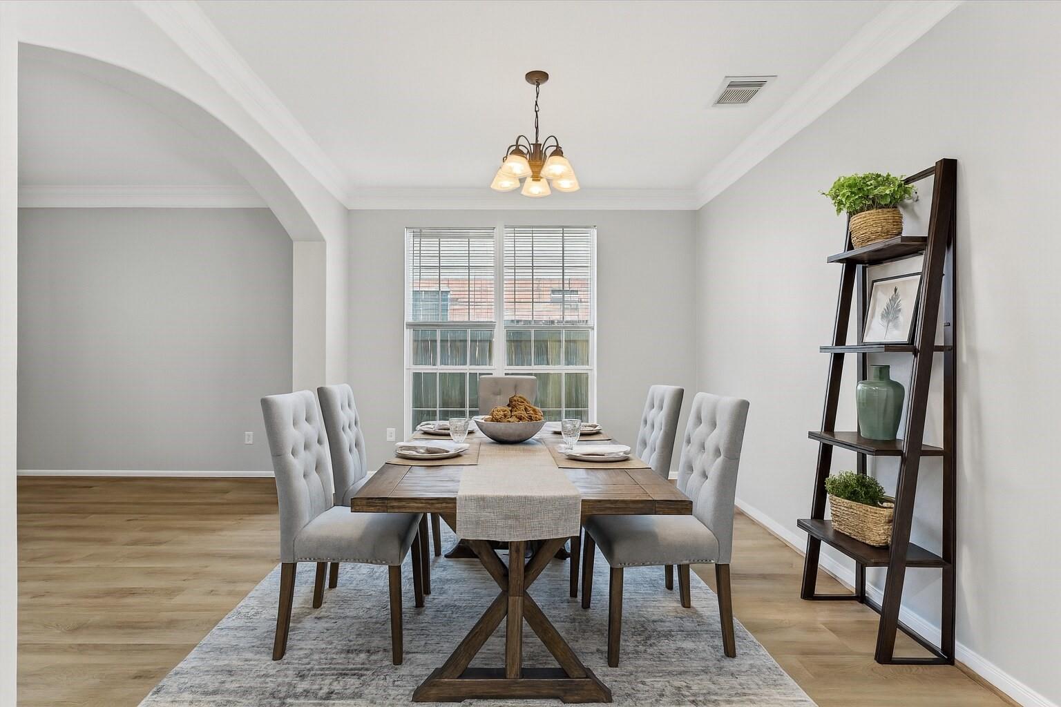 9107 Huckinston Court