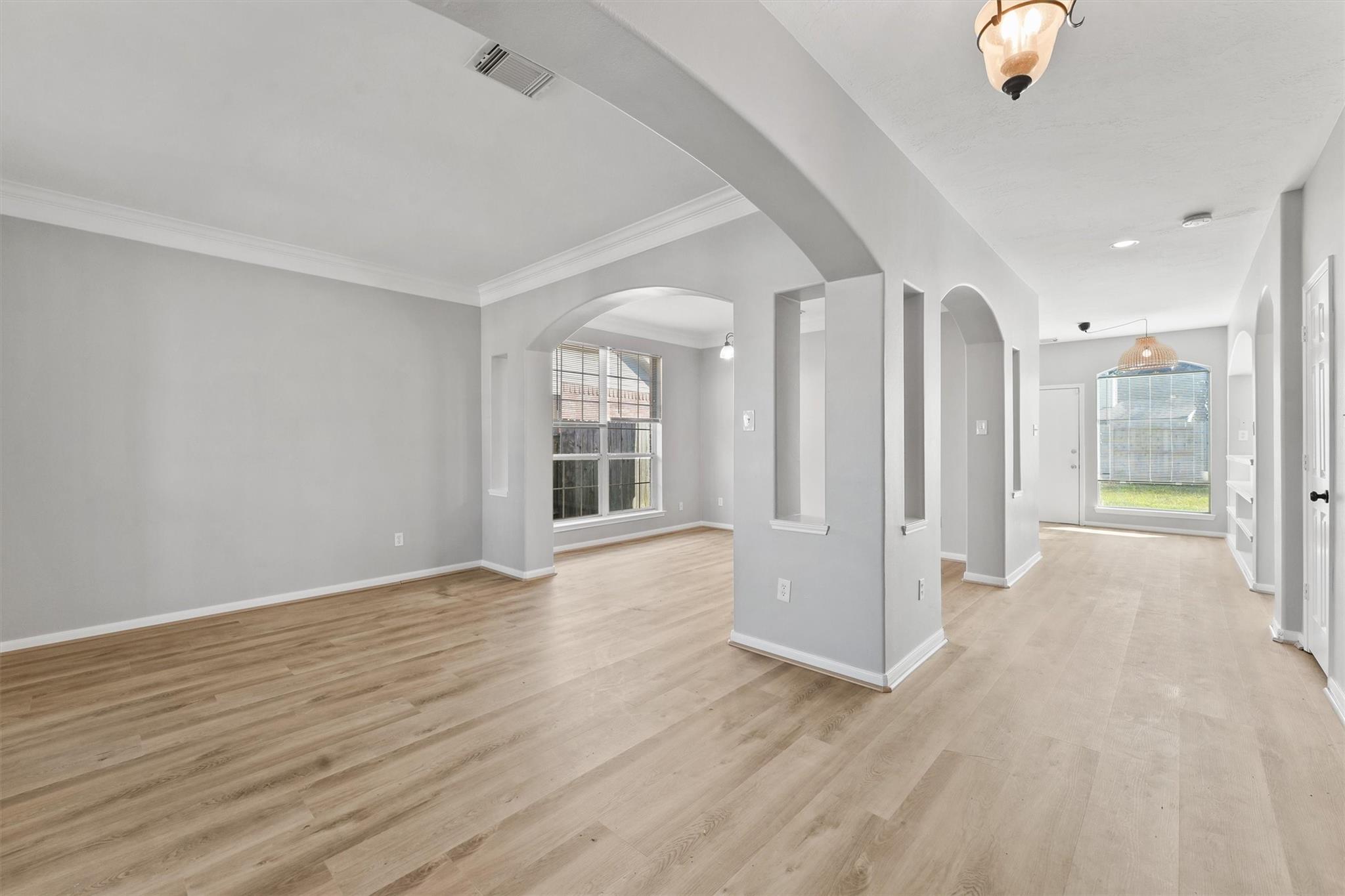 9107 Huckinston Court