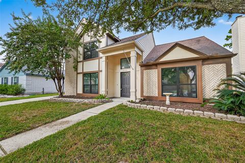 Photo of 8526 Hot Springs Drive, Houston, TX 77095 (MLS # 6003395) Photo of 8526 Hot Springs Drive, Houston, TX 77095 (MLS # 6003395)