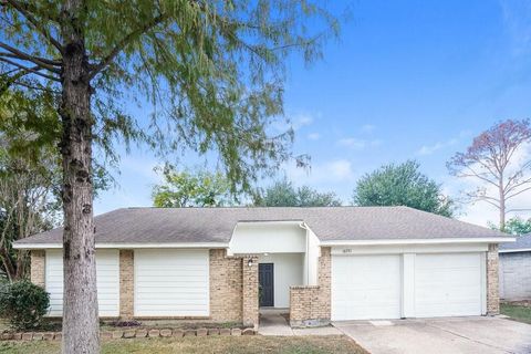 Photo of 16751 Dew Drop Lane, Houston, TX 77095 (MLS # 64580059)