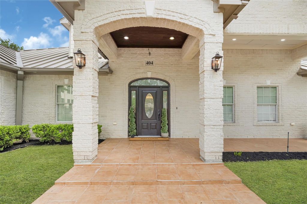 Photo of 404 Moss Street, Houston, TX 77009 (MLS # 79125814)