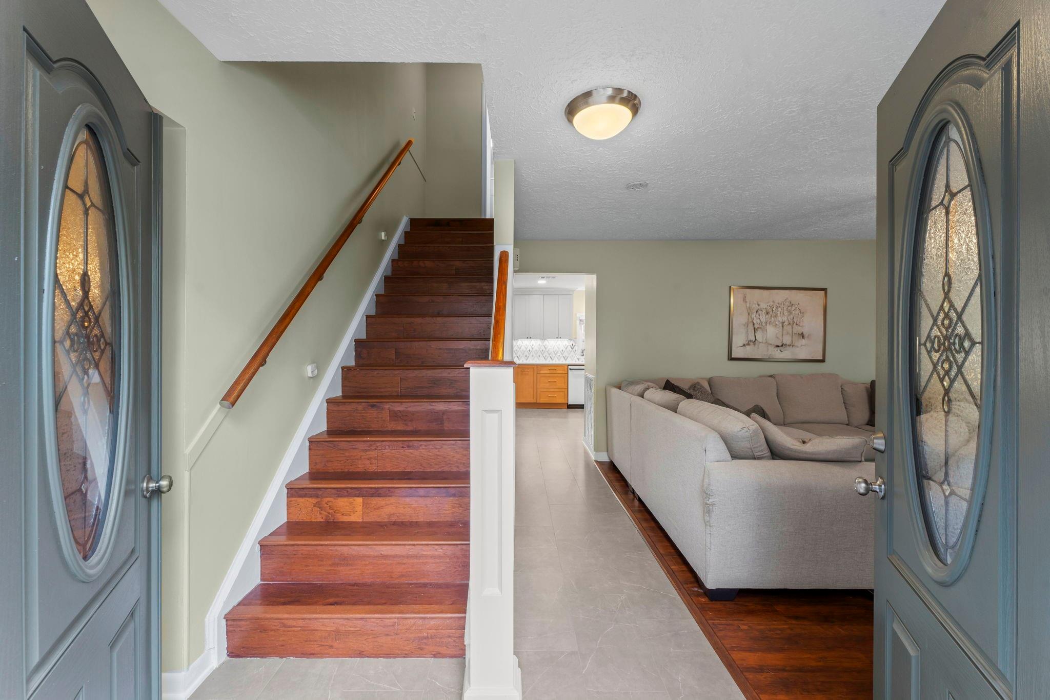 2107 Level Oak Place