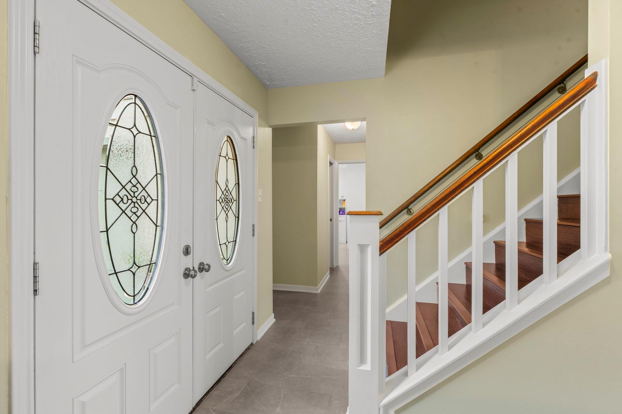 2107 Level Oak Place