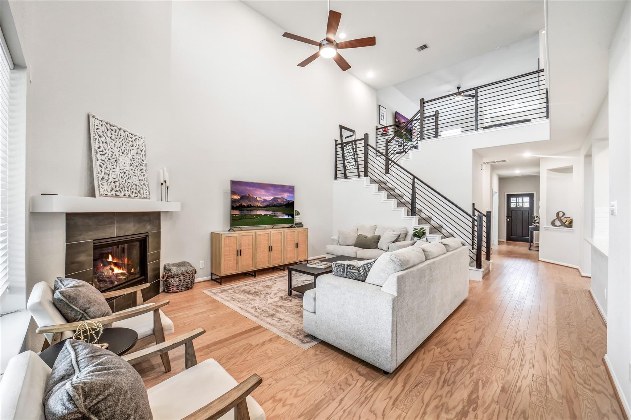 2460 Fairway Harbor