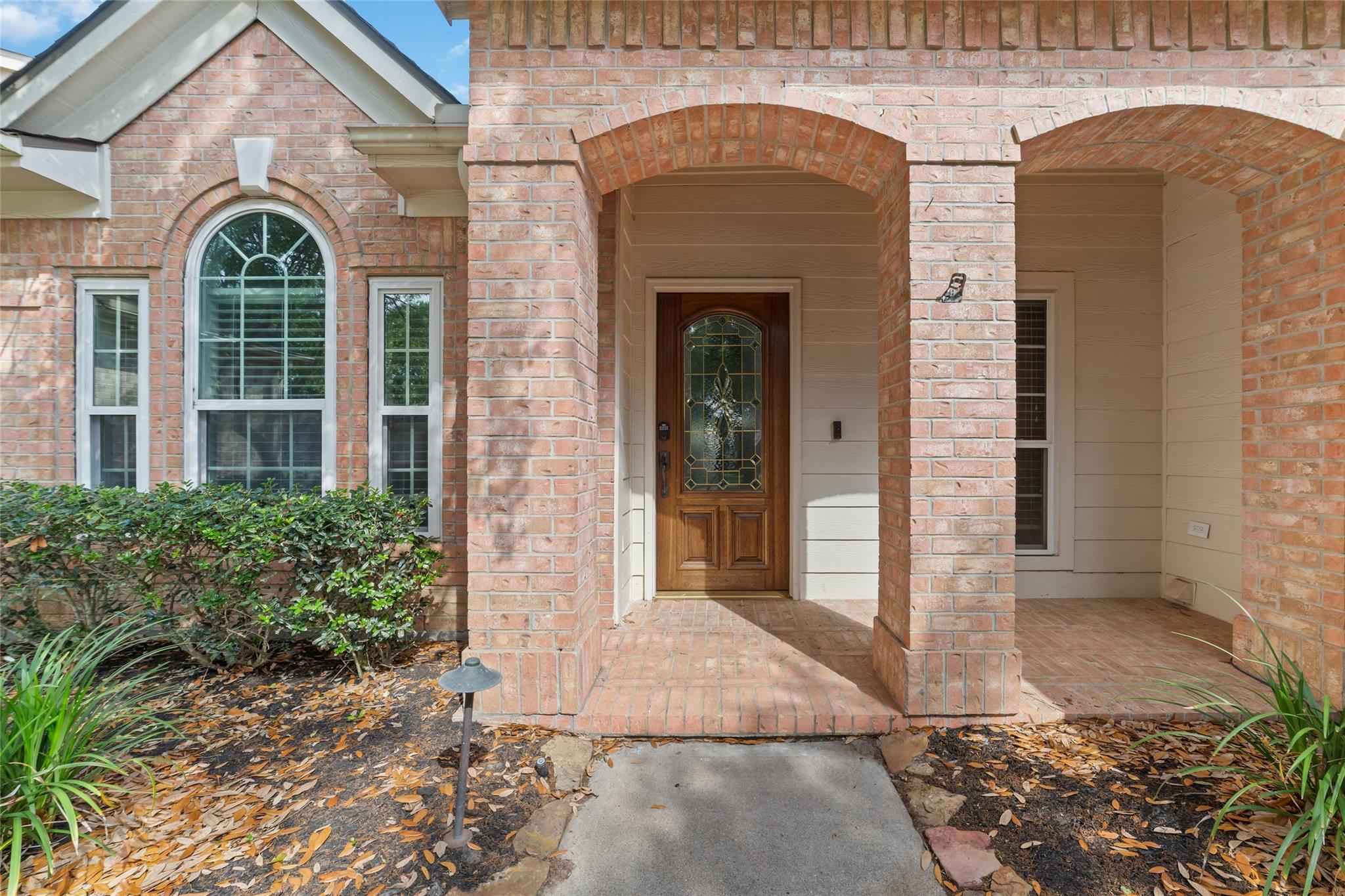 20822 Whitevine Way