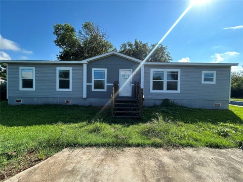 Photo of 2304 Peach Street, High Island, TX 77623 (MLS # 33802745)