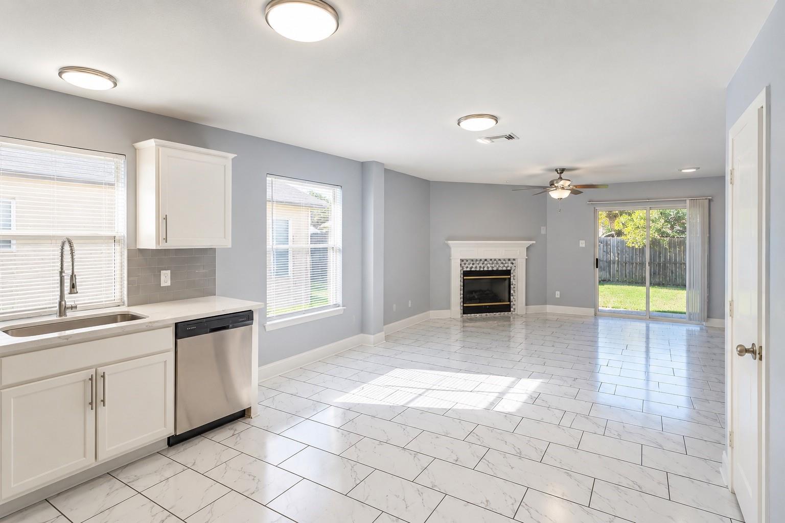 7323 Parkland Manor Drive