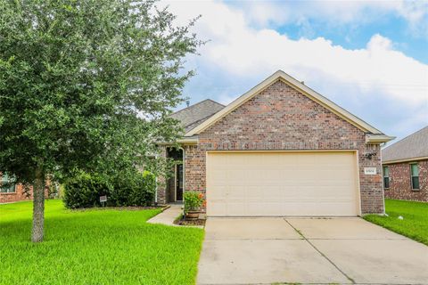 Photo of 6504 Patridge Drive, Pearland, TX 77584 (MLS # 95435429)