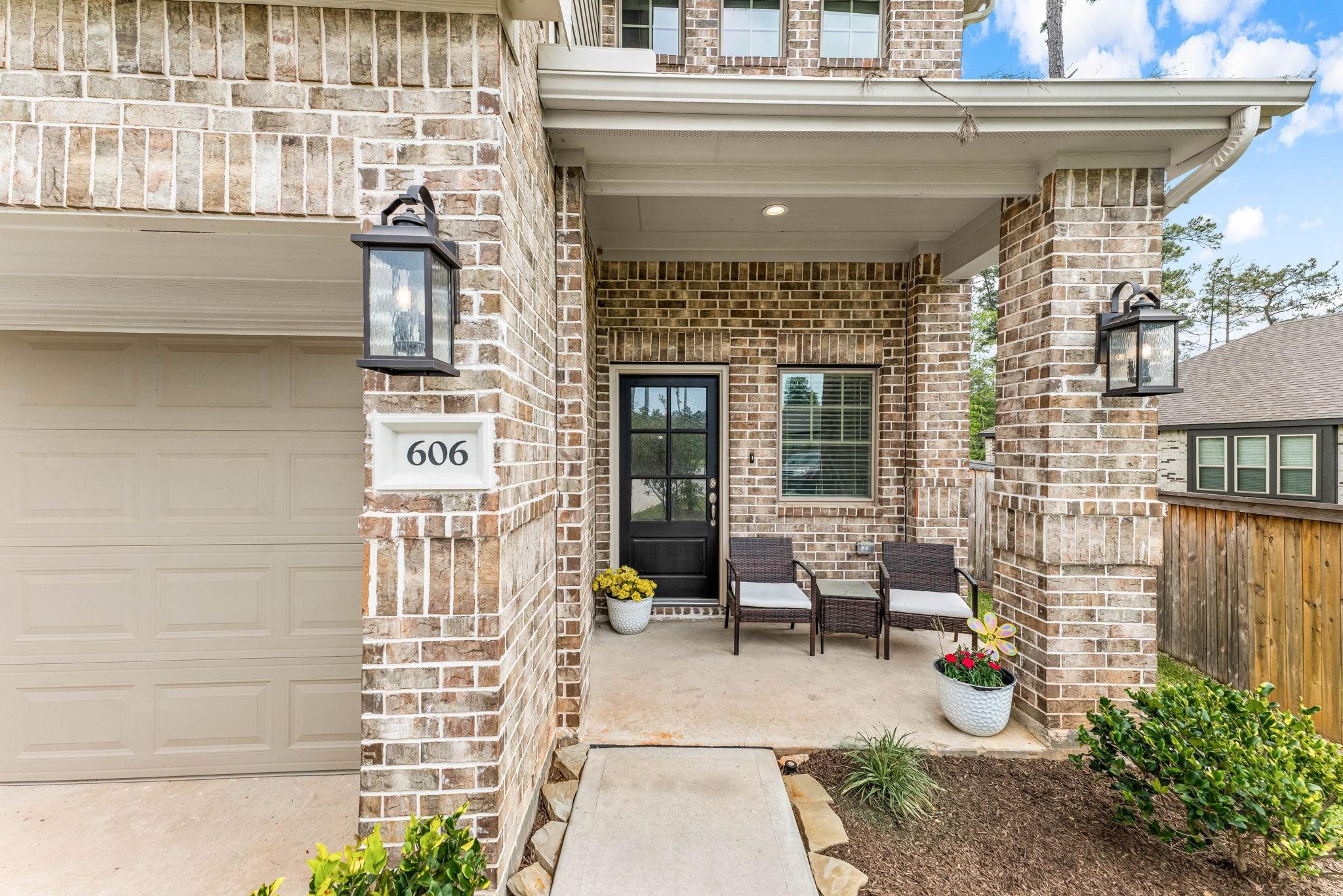606 Pecan Hickory Court