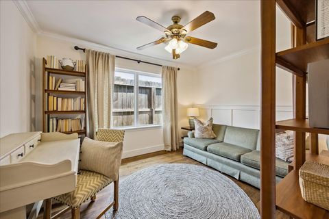 Tiny photo for 10328 Brinwood Drive, Houston, TX 77043 (MLS # 21560440)