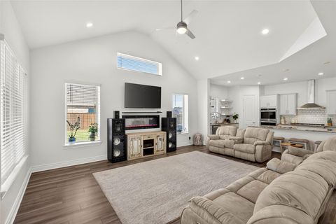 Tiny photo for 6038 Leeward Island Drive, Conroe, TX 77304 (MLS # 47956253)