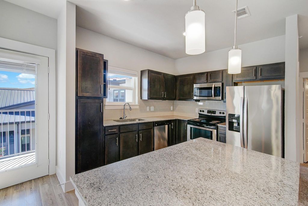 Photo of 25500 Westheimer Parkway #2204, Katy, TX 77494 (MLS # 92683123)