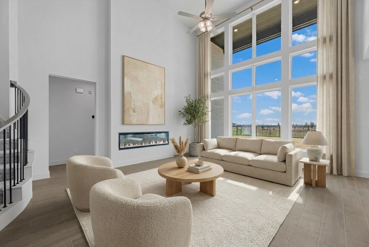 5315 Silk Petal Drive