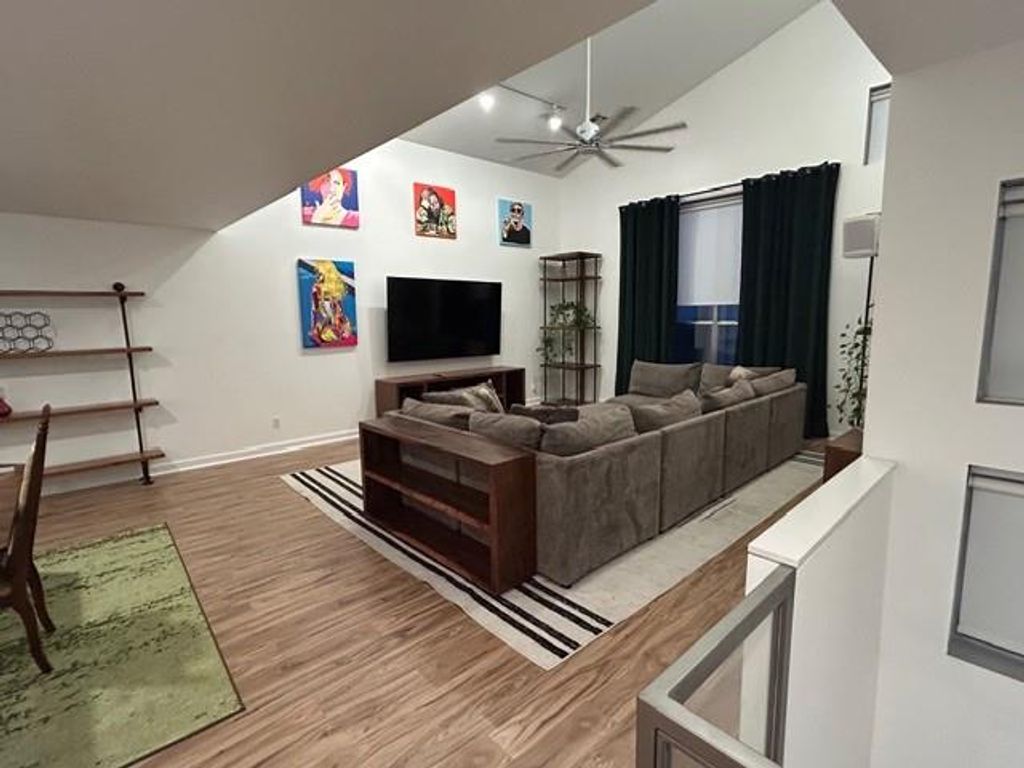 Photo of 3010 Commerce Street, Houston, TX 77003 (MLS # 78736623)