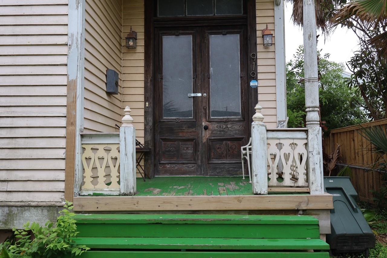 919 Winnie Street