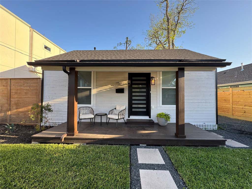 Photo of 1033 Adele Street, Houston, TX 77009 (MLS # 63587072)