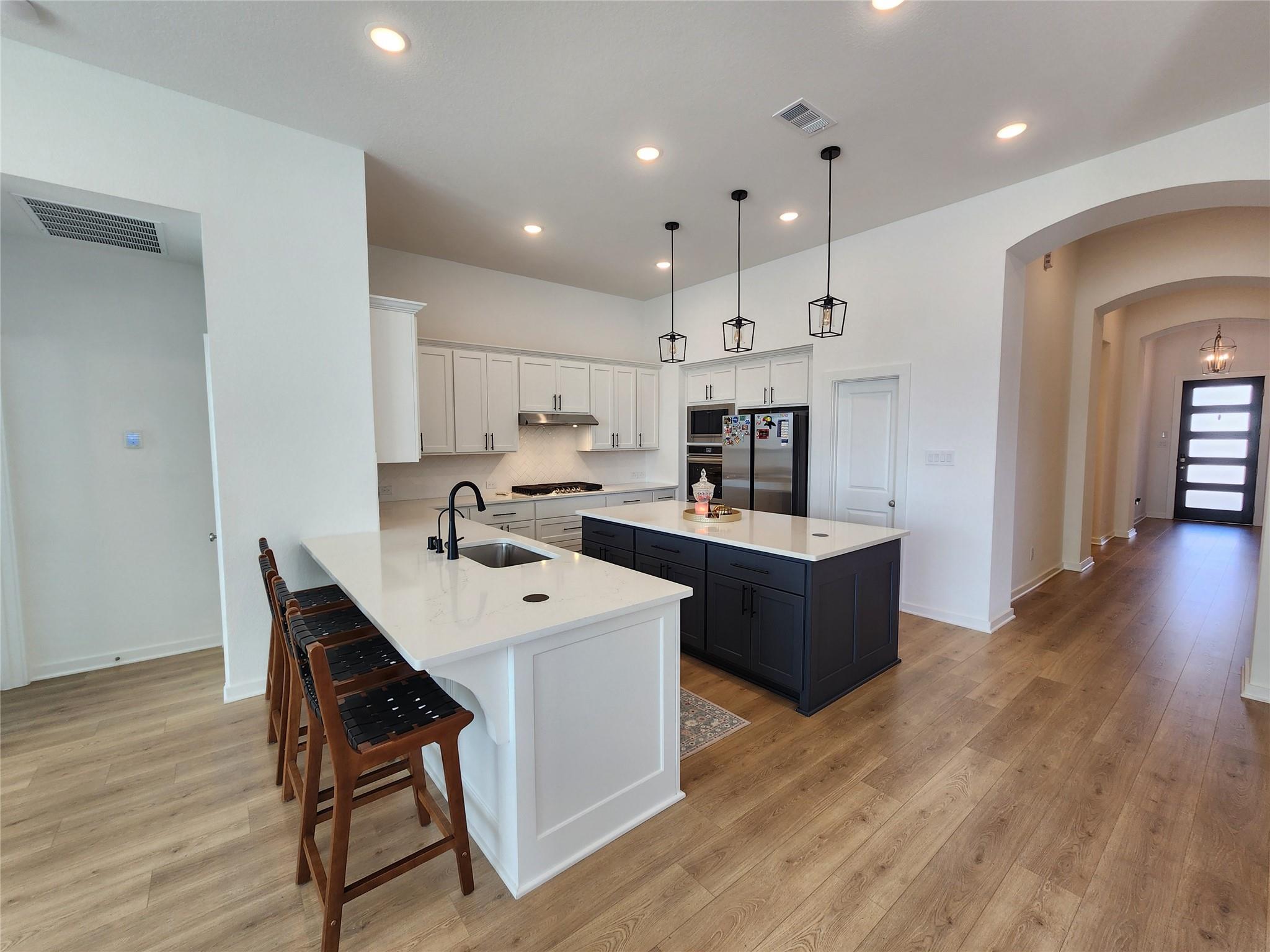 24823 Hibiscus Garden Way