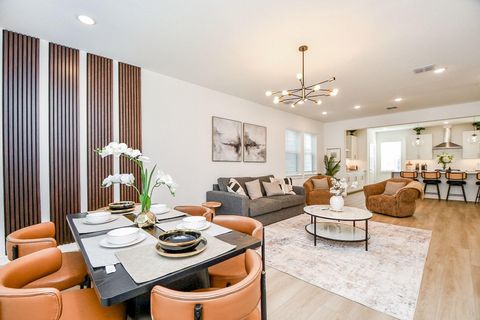 2210 Via Laura South Houston TX 77051