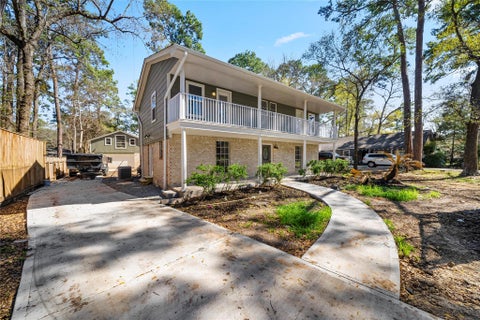 Homes For Sale - 15102 Long Oak Drive<br/> Houston, TX 77070