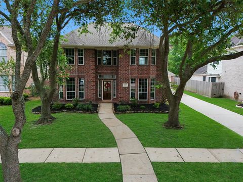 Homes For Sale - 202 Mariner Cove Court<br/> League City, TX 77573