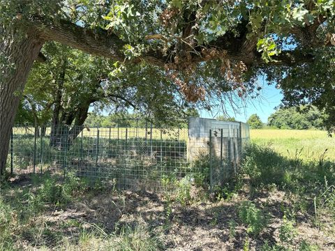 Tiny photo for 240 County Road 920, Mexia, TX 76667 (MLS # 54393492)
