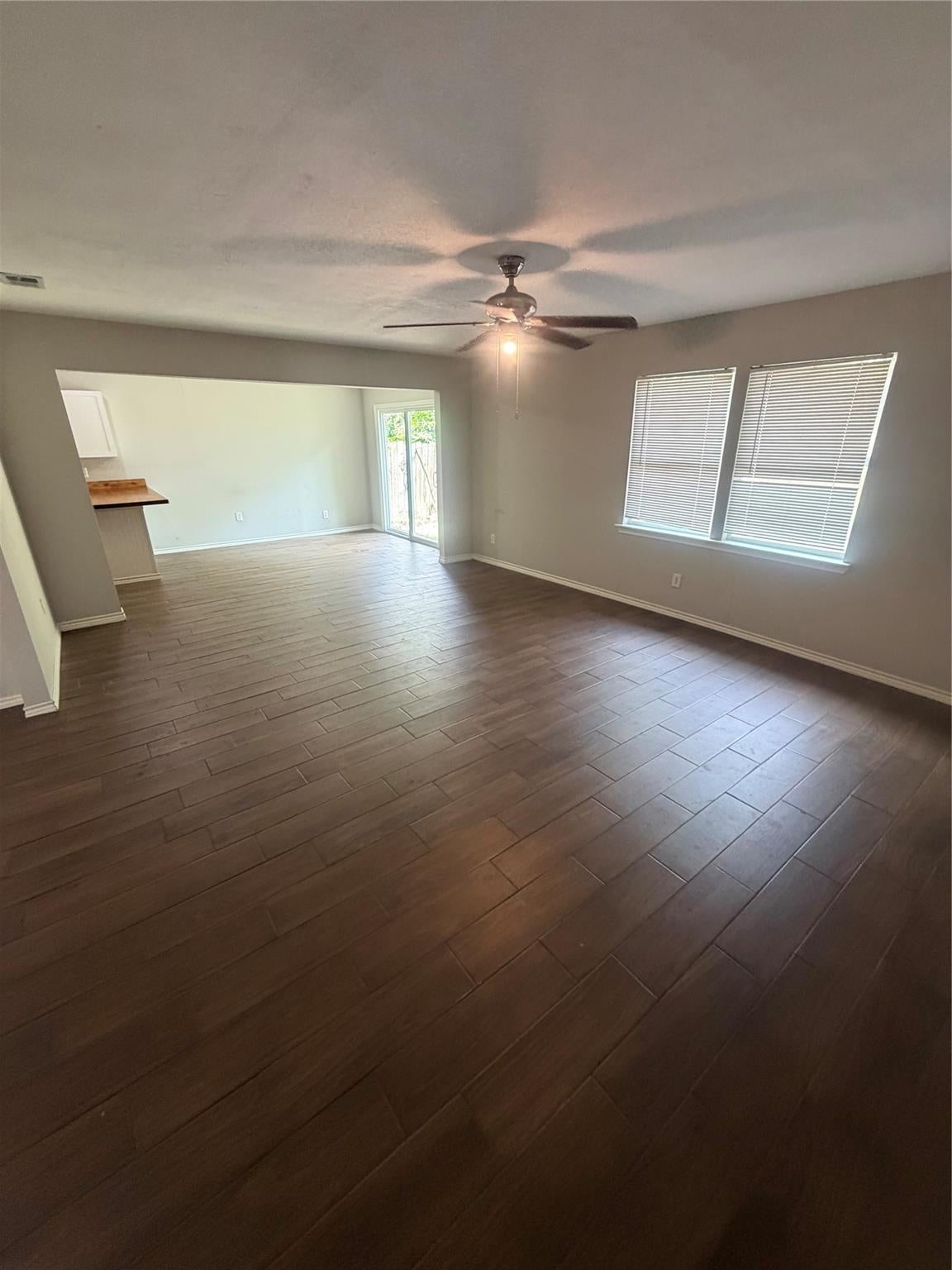 1609 Camille Street
