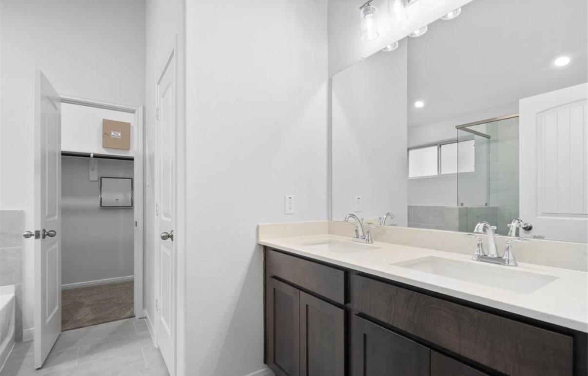 21322 Cypress Autumn Drive