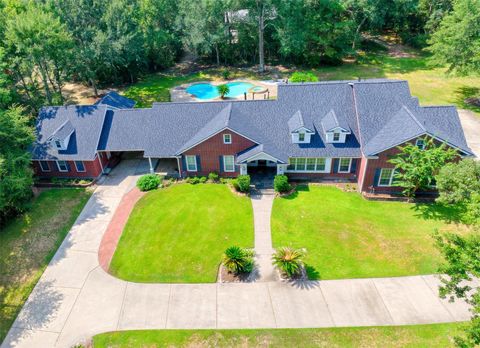 Photo of 11492 Majestic Drive, Montgomery, TX 77316 (MLS # 18240022)