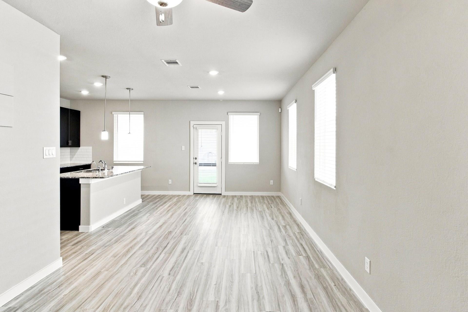 2186 Shady Pier Drive