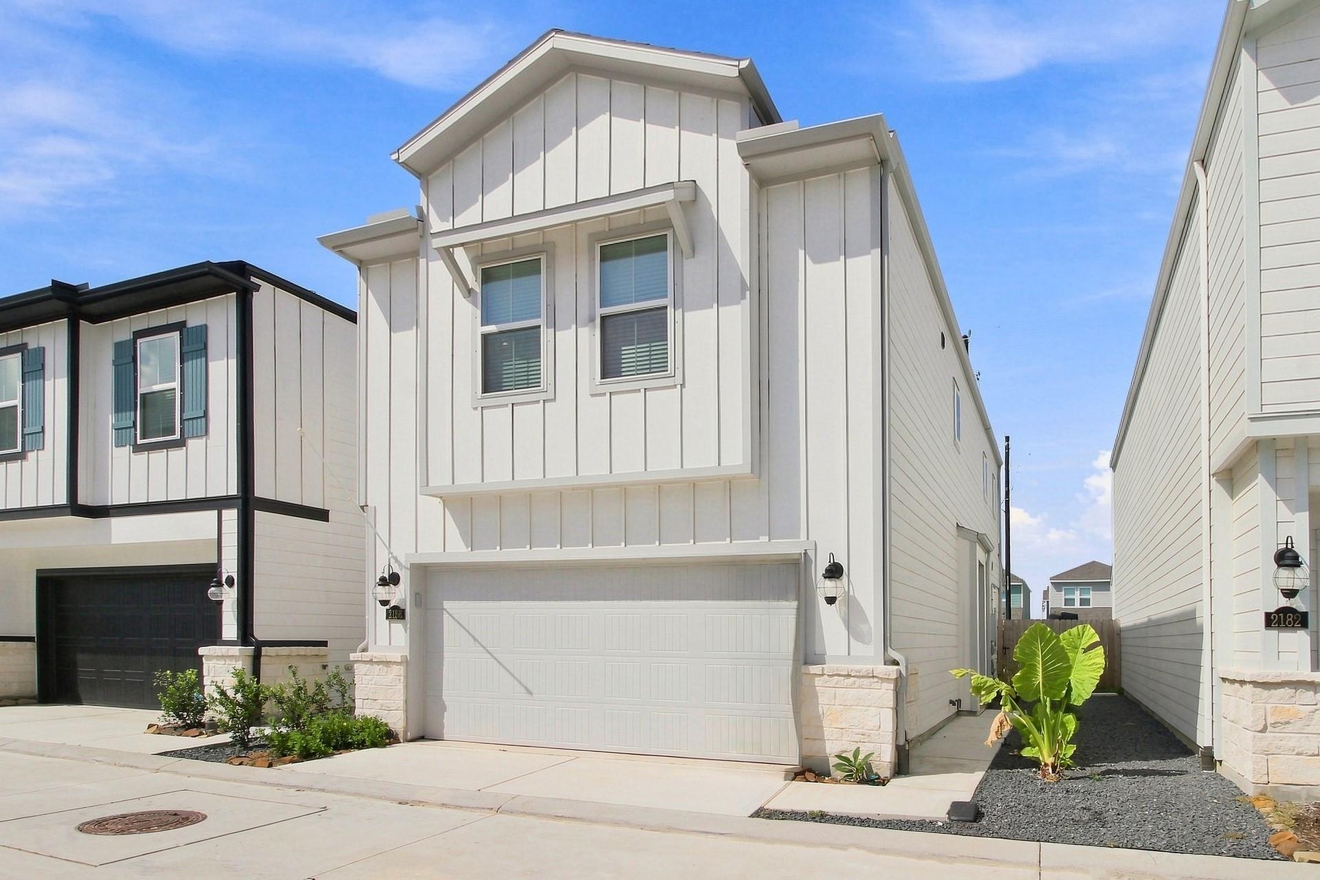 2186 Shady Pier Drive