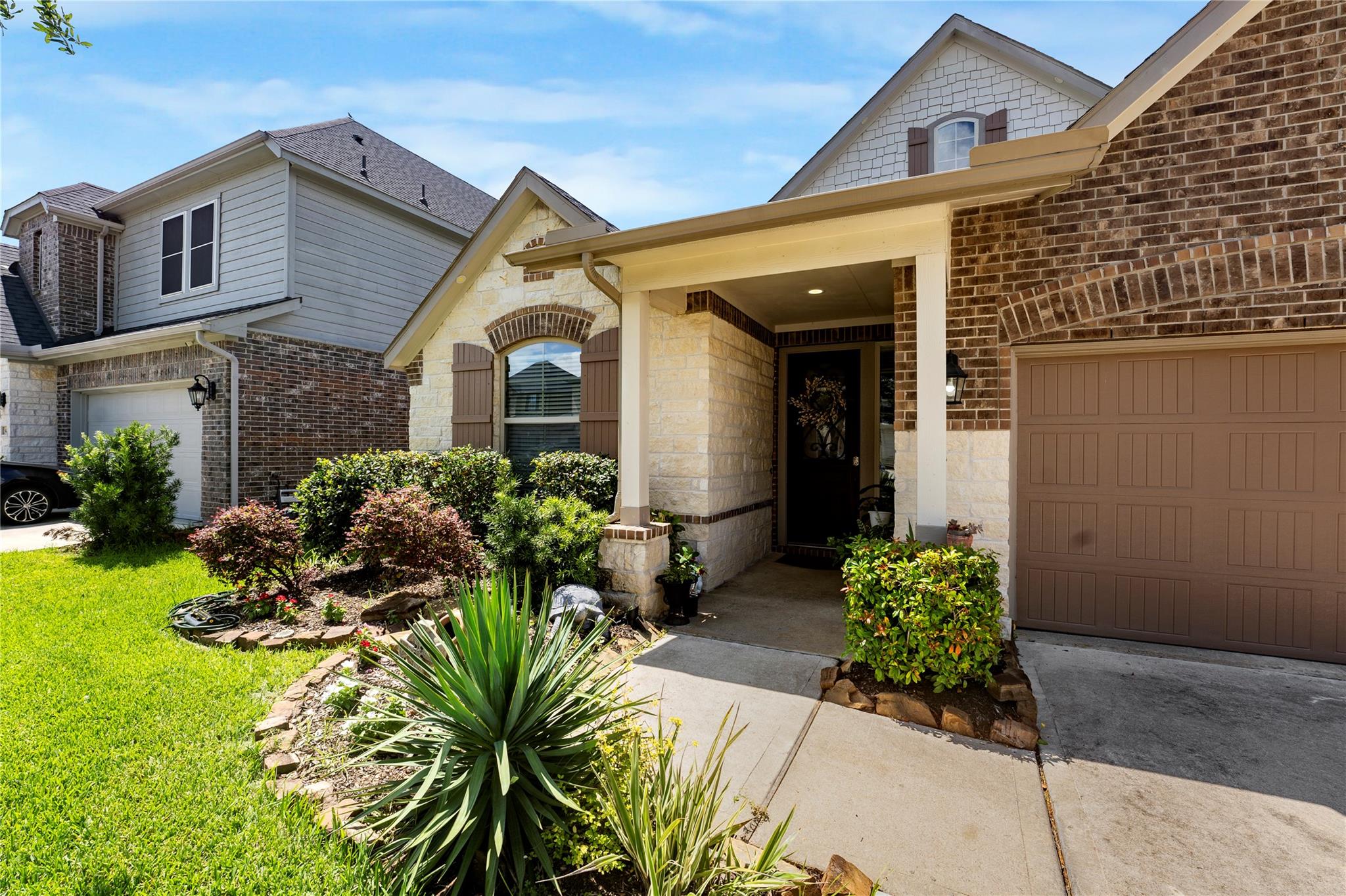 419 Barrios Bay Lane