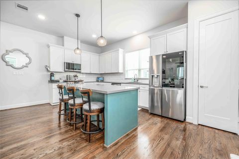 Tiny photo for 1038 Timbergrove Yards Lane, Houston, TX 77008 (MLS # 51509728)