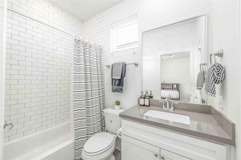 Tiny photo for 1038 Timbergrove Yards Lane, Houston, TX 77008 (MLS # 51509728)