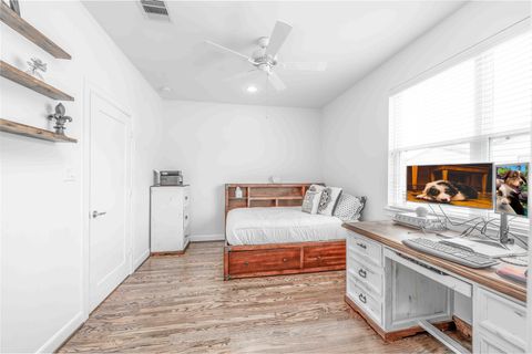 Tiny photo for 1038 Timbergrove Yards Lane, Houston, TX 77008 (MLS # 51509728)