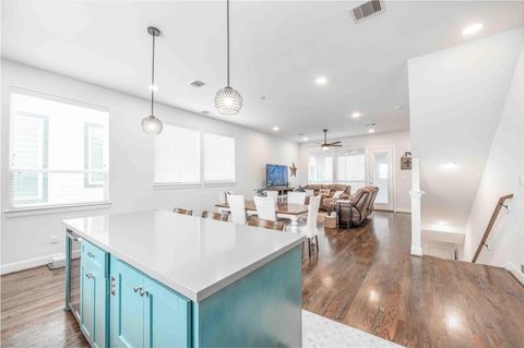 Tiny photo for 1038 Timbergrove Yards Lane, Houston, TX 77008 (MLS # 51509728)