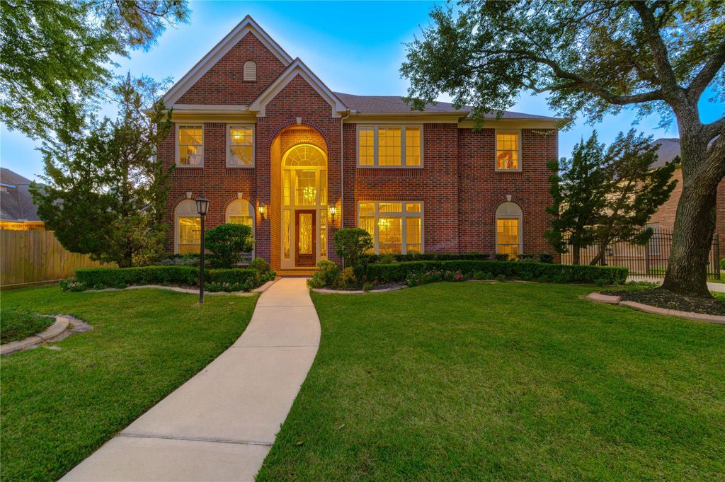 Photo of 4307 Canfield Oaks Lane, Katy, TX 77450 (MLS # 20545105)