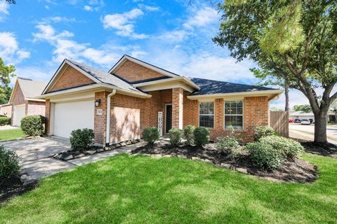 Photo of 8226 Stratford Canyon Drive, Cypress, TX 77433 (MLS # 79398257)
