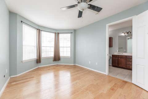 4004209468